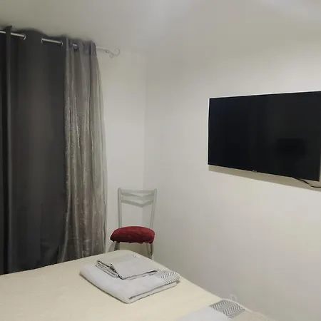 アパート La Casina In エンポリ